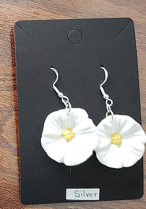 Spring flower earrings $20