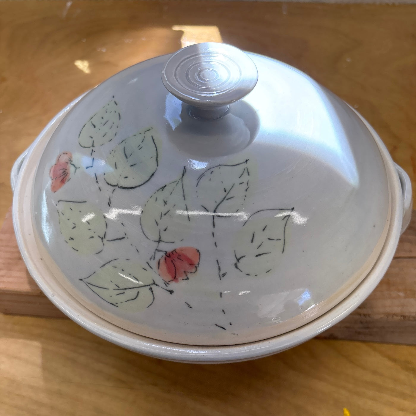 Medium serving dish