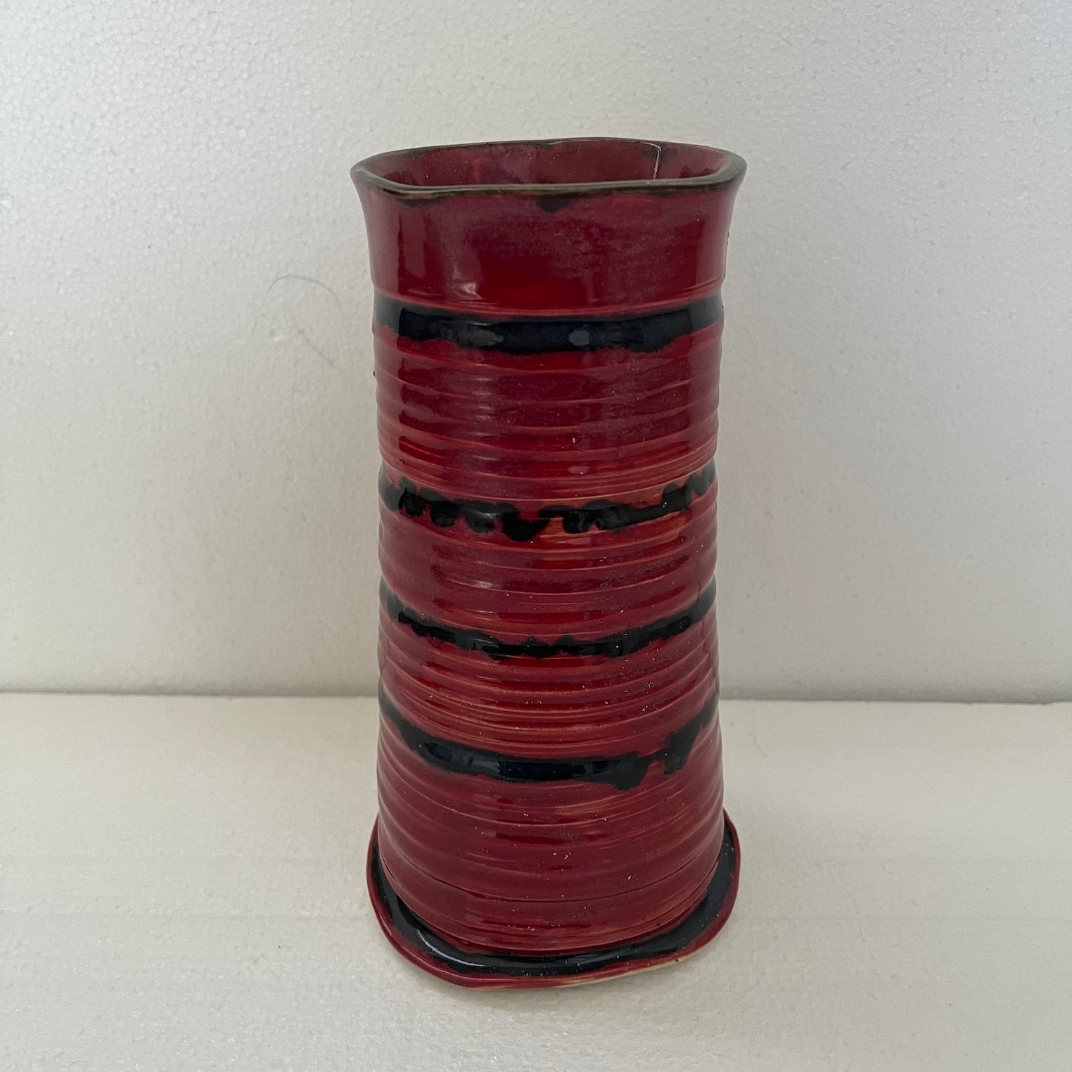 Red Vase-167