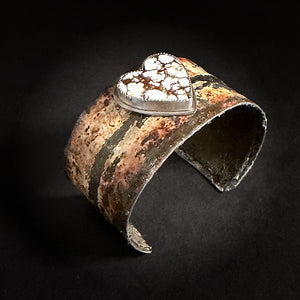 Rusty Cuff