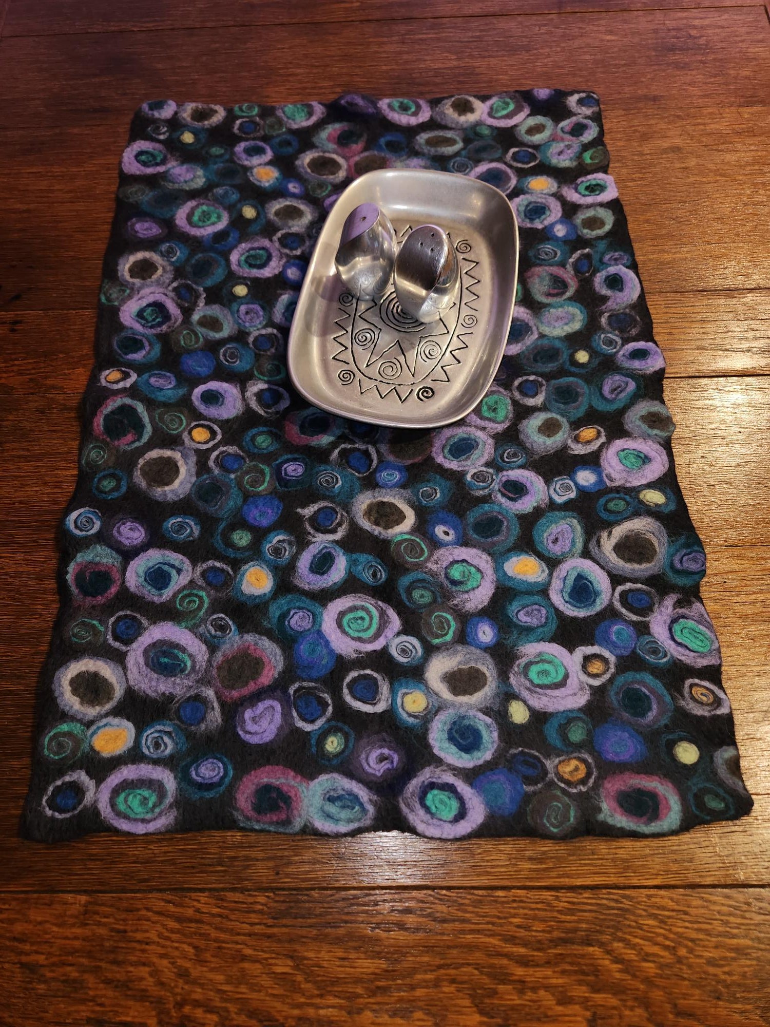 Table Runner-Charcoal Background