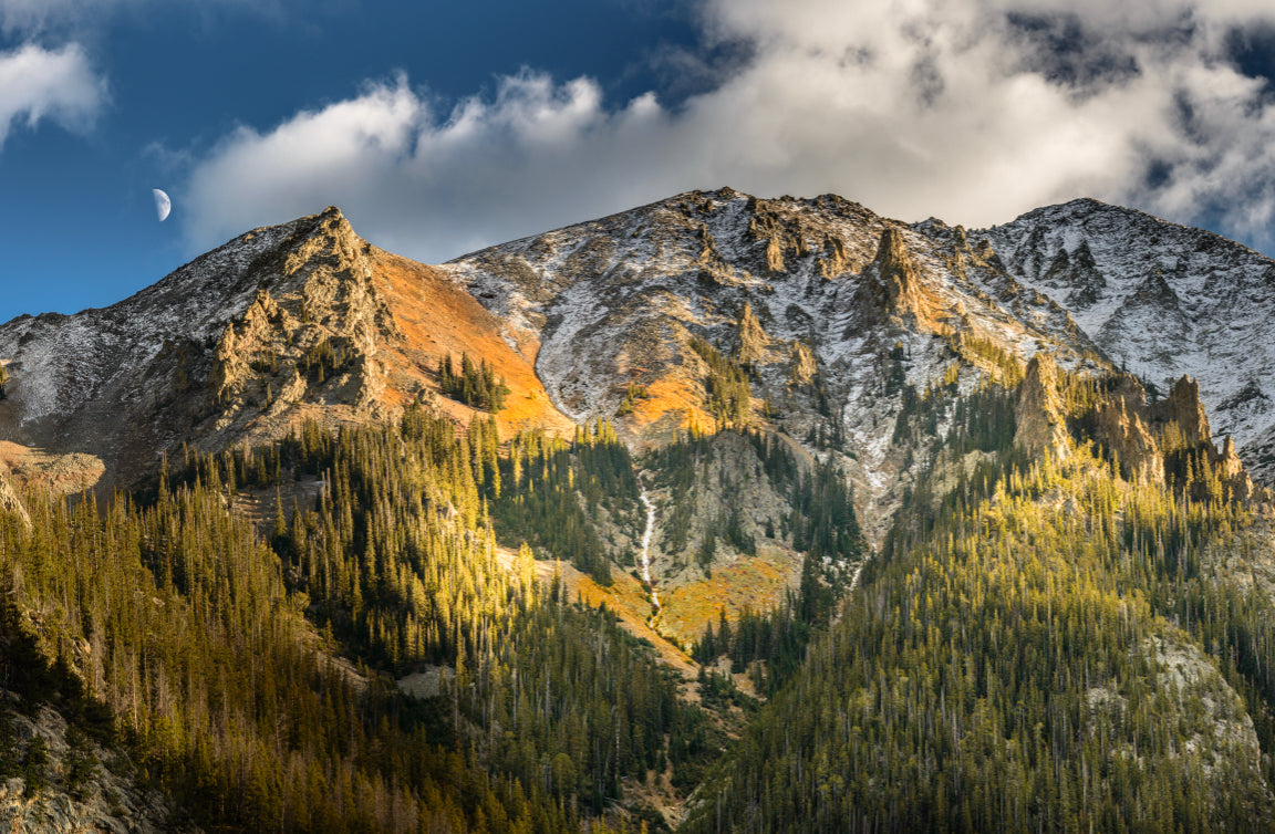 Ten-mile Range Moon Rise