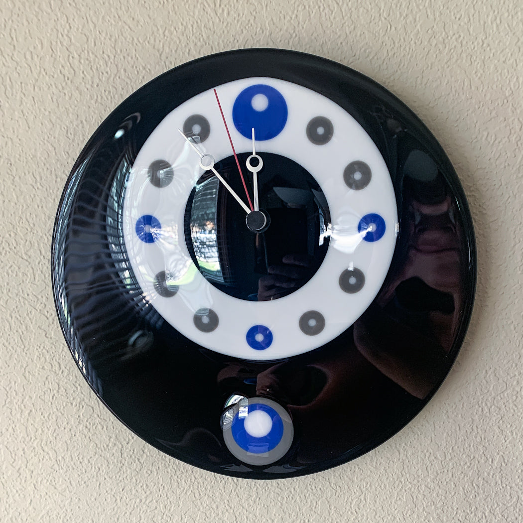 you spin me right round wall clock